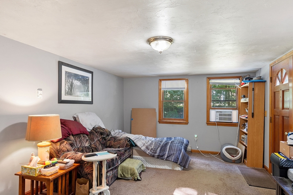 229 Bent St