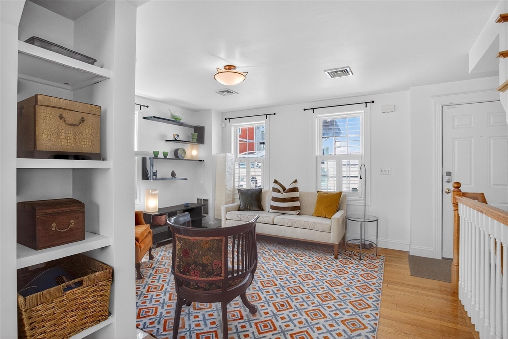 1 Avon Place