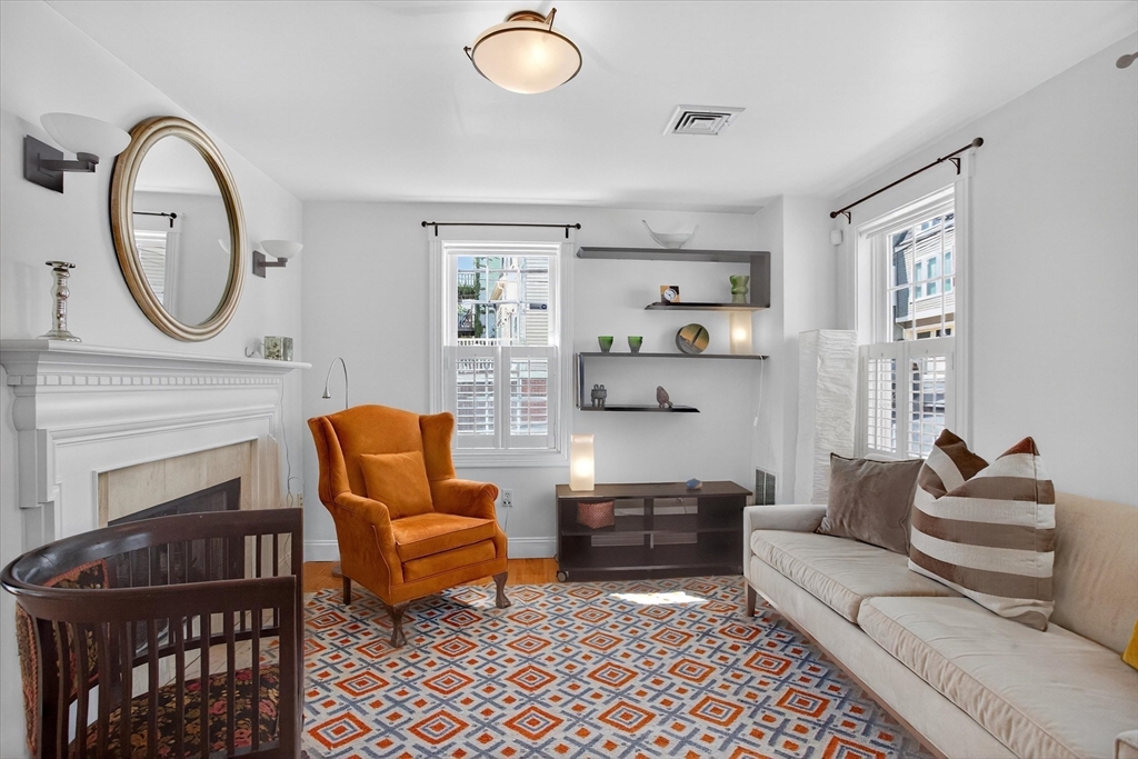 1 Avon Place