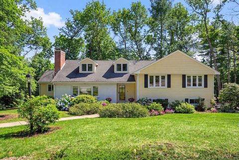 33 Algonquin Rd Canton MA 02021