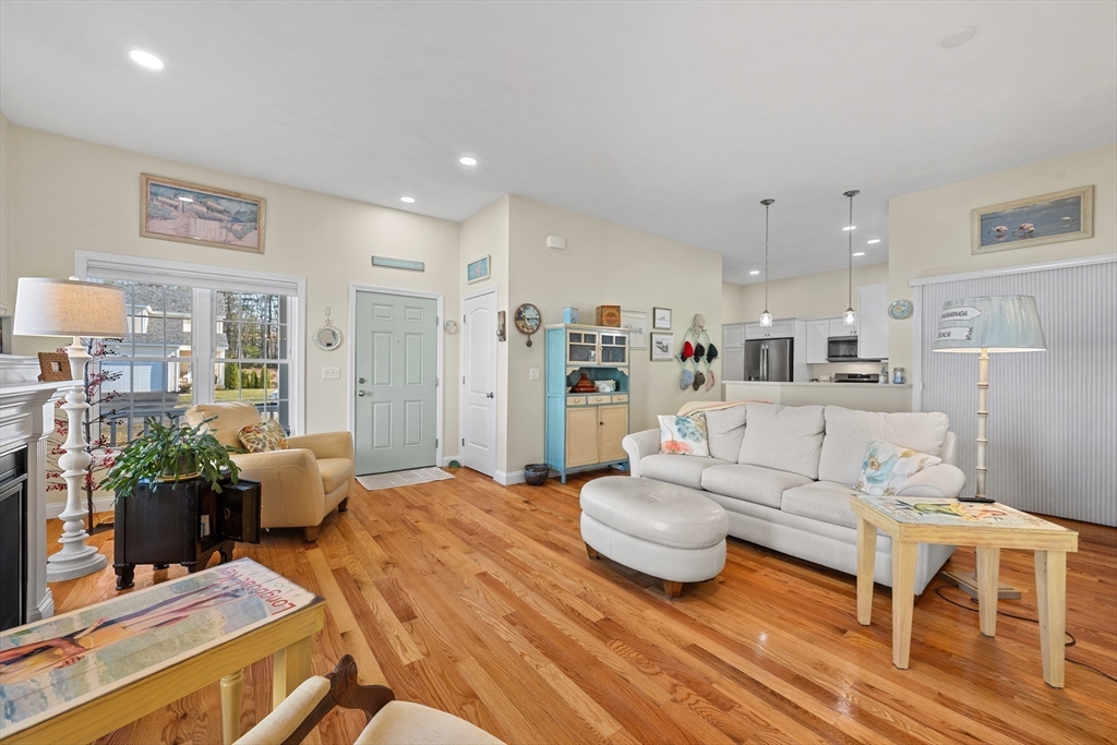 53 Tea Party Circle 53