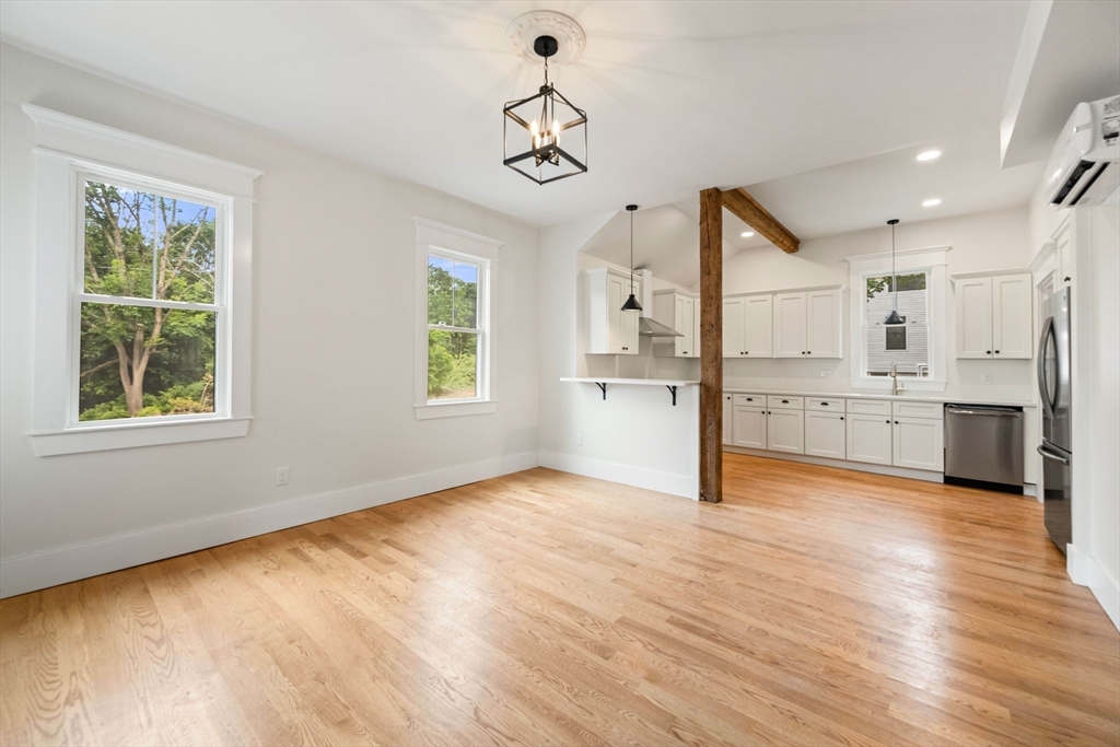 16 Water St B