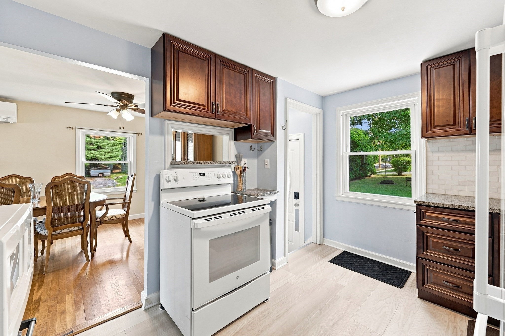 162 Clark St, Worcester, MA, 162 Clark St, Worcester, MA Photo #6