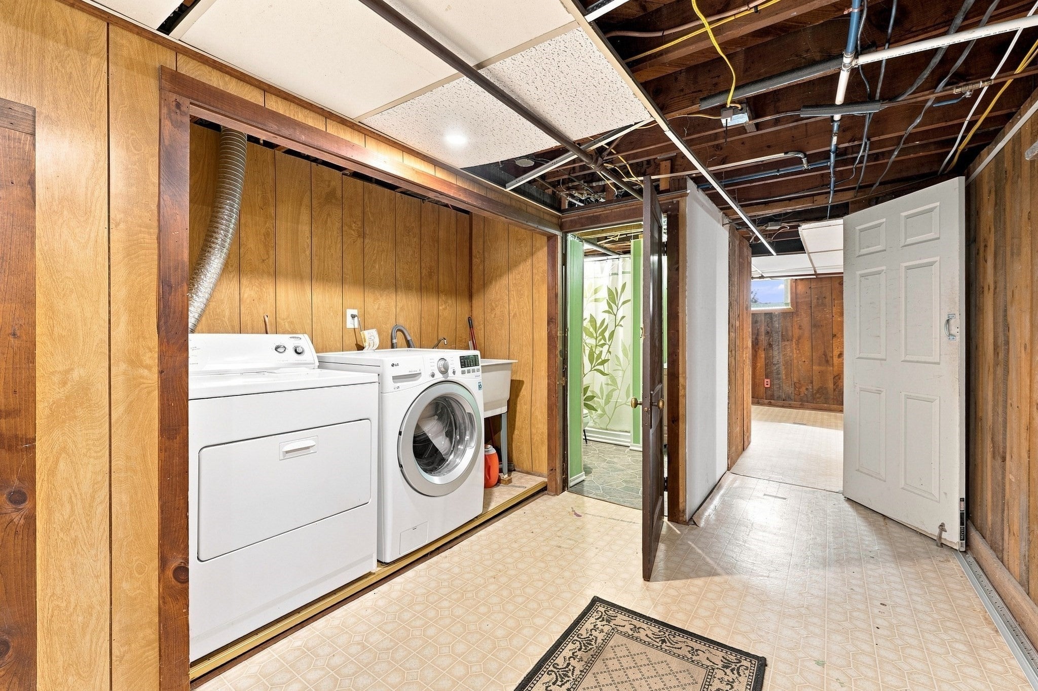 162 Clark St, Worcester, MA, 162 Clark St, Worcester, MA Photo #22