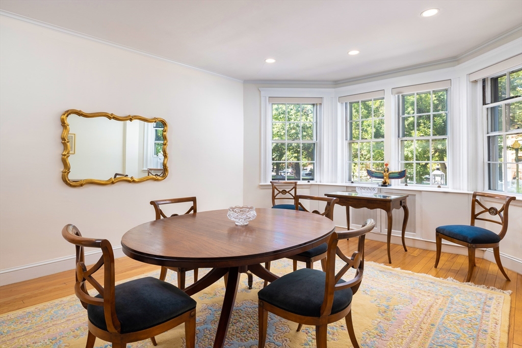 250 Commonwealth Ave 1