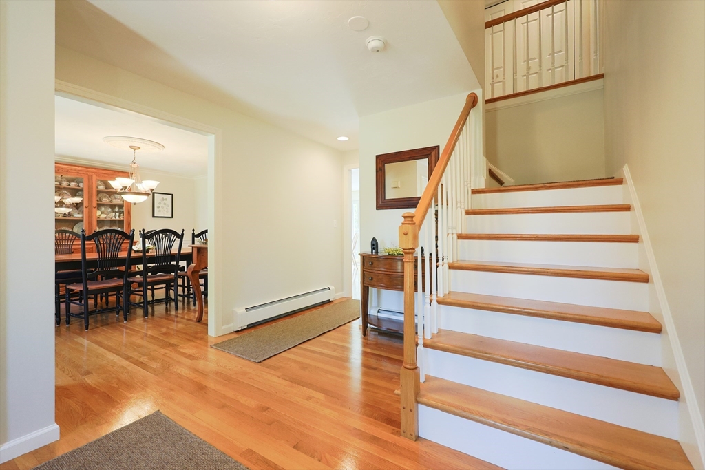 2 David Henry Gardner Ln