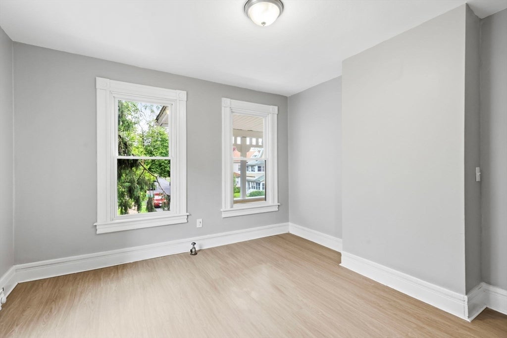 29 Yale St, Springfield, MA Photo #23