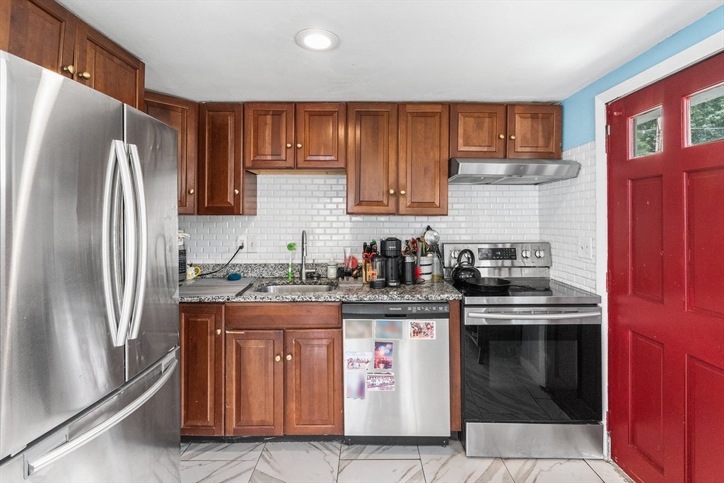 46 Stonehill Rd, Boston, MA, 46 Stonehill Rd, Boston, MA Photo #4