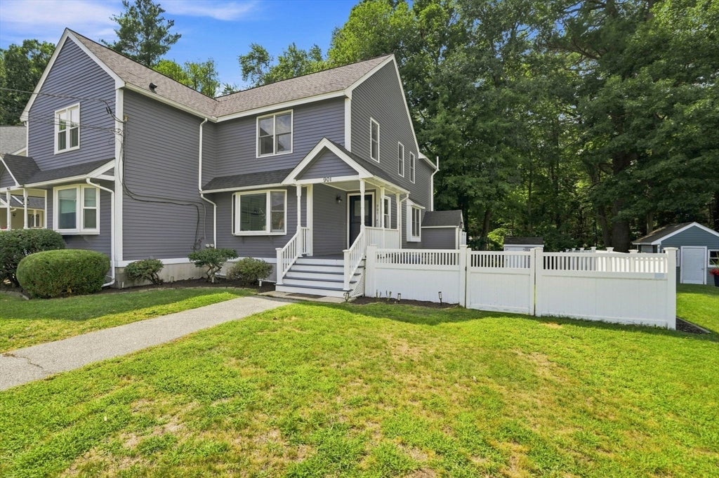 901 Sandy Lane, Wilmington, MA Photo #2
