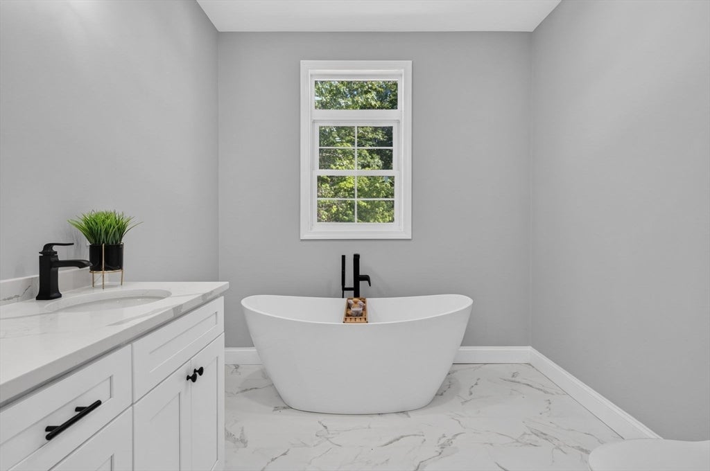 44 Grandview Road, Reading, MA, 44 Grandview Road, Reading, MA Photo #14