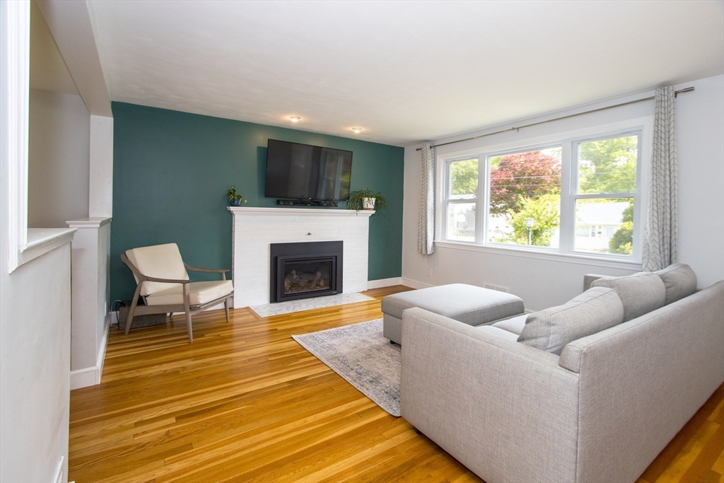 43 Fenelon Rd.
