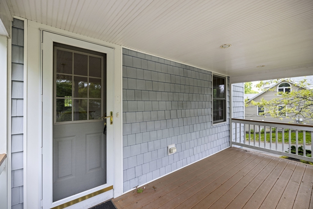 27 Puritan Road