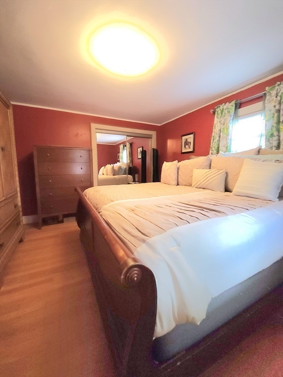 Milton, Massachusetts 02186, United States, 4 Bedrooms Bedrooms, ,2 BathroomsBathrooms,Residential,Active,179627