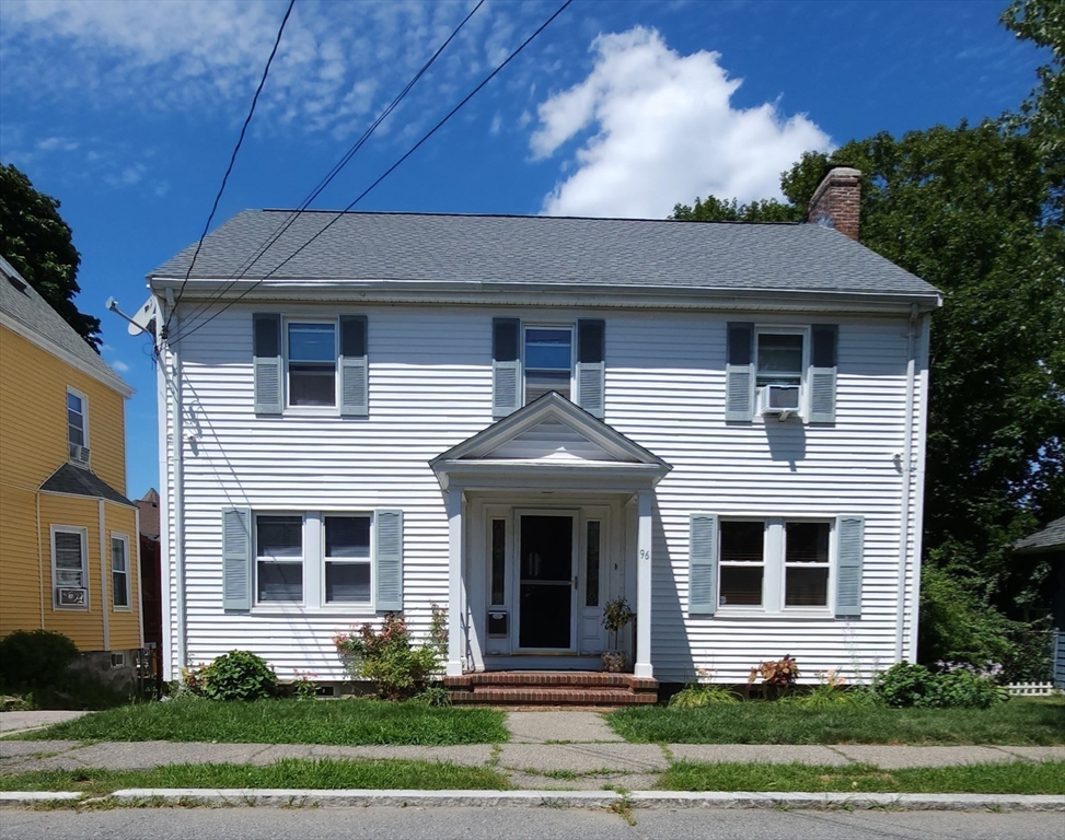 Milton, Massachusetts 02186, United States, 4 Bedrooms Bedrooms, ,2 BathroomsBathrooms,Residential,Active,179627