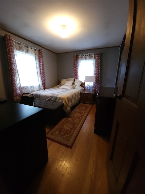 Milton, Massachusetts 02186, United States, 4 Bedrooms Bedrooms, ,2 BathroomsBathrooms,Residential,Active,179627