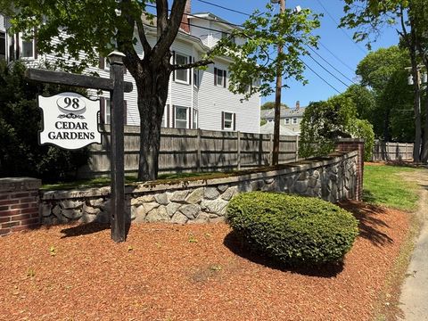 98 Cedar Street 4 Wakefield MA 01880