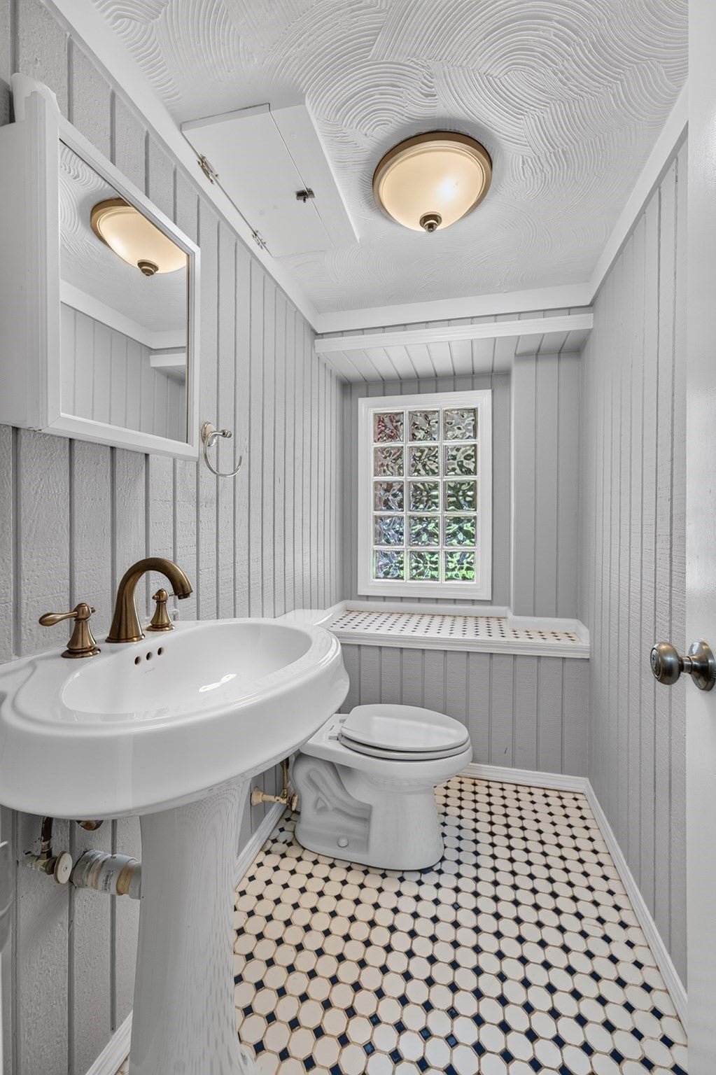 189 Washington St, Canton, MA, 189 Washington St, Canton, MA Photo #22