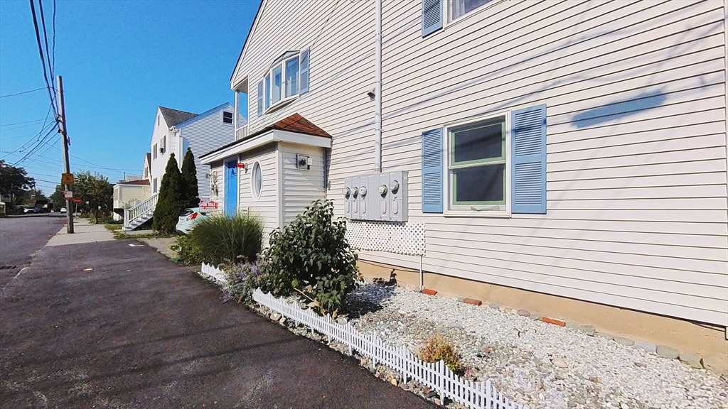 33 Ellerton St 3