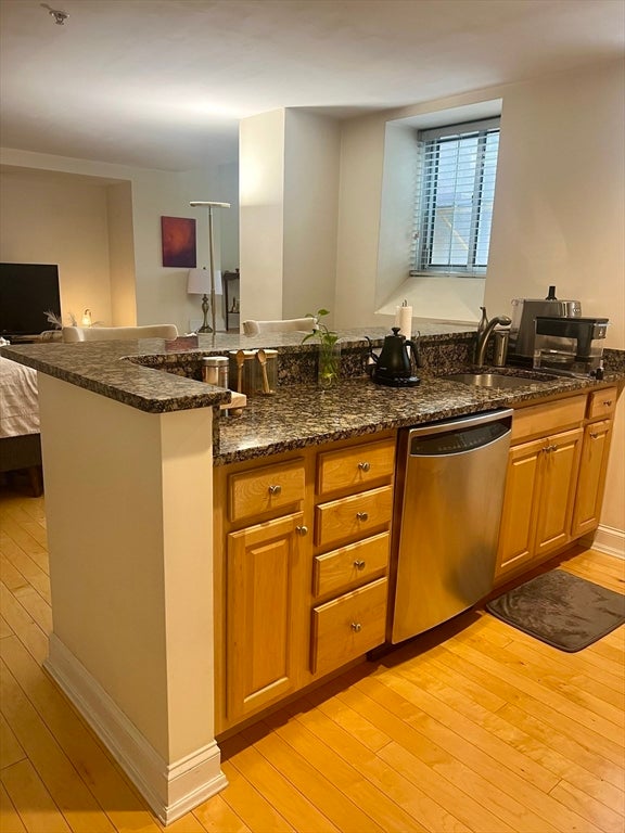 20 Chapel Street #B301, Brookline, MA, 20 Chapel Street #B301, Brookline, MA Photo #3