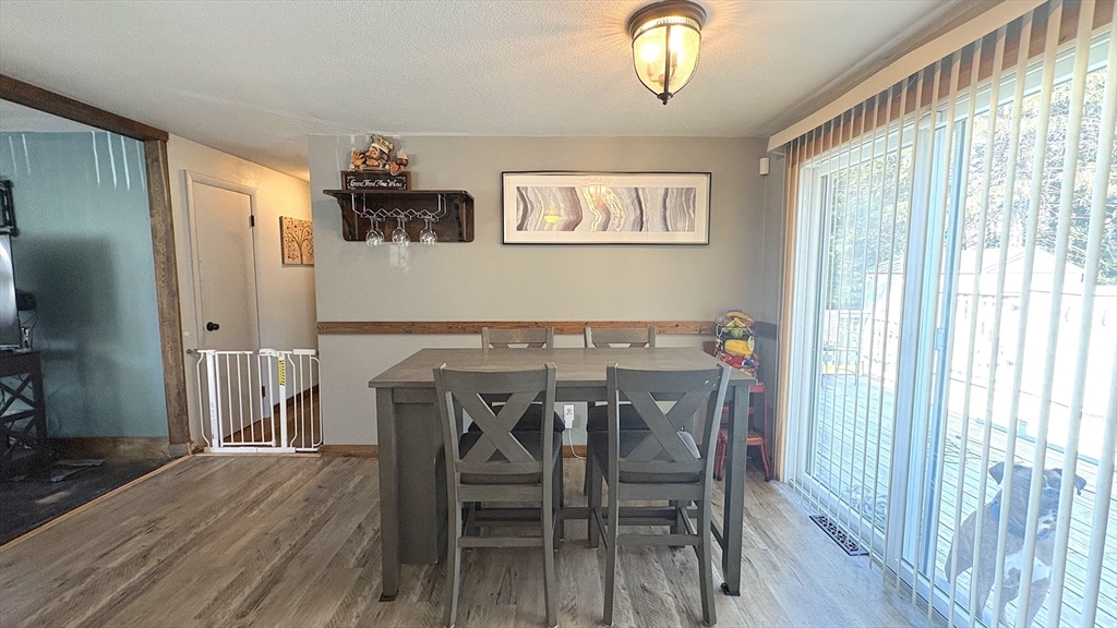 15 Fairhaven DR, East Longmeadow, MA Photo #12