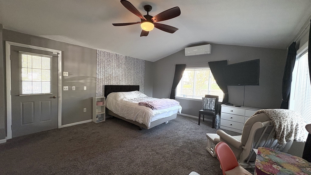 15 Fairhaven DR, East Longmeadow, MA Photo #16