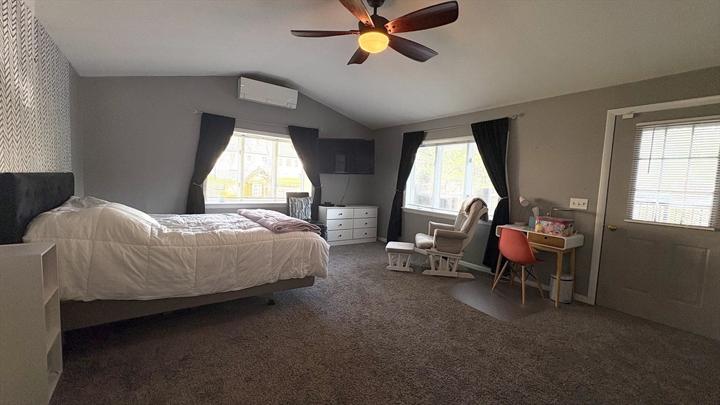 15 Fairhaven DR, East Longmeadow, MA Photo #18