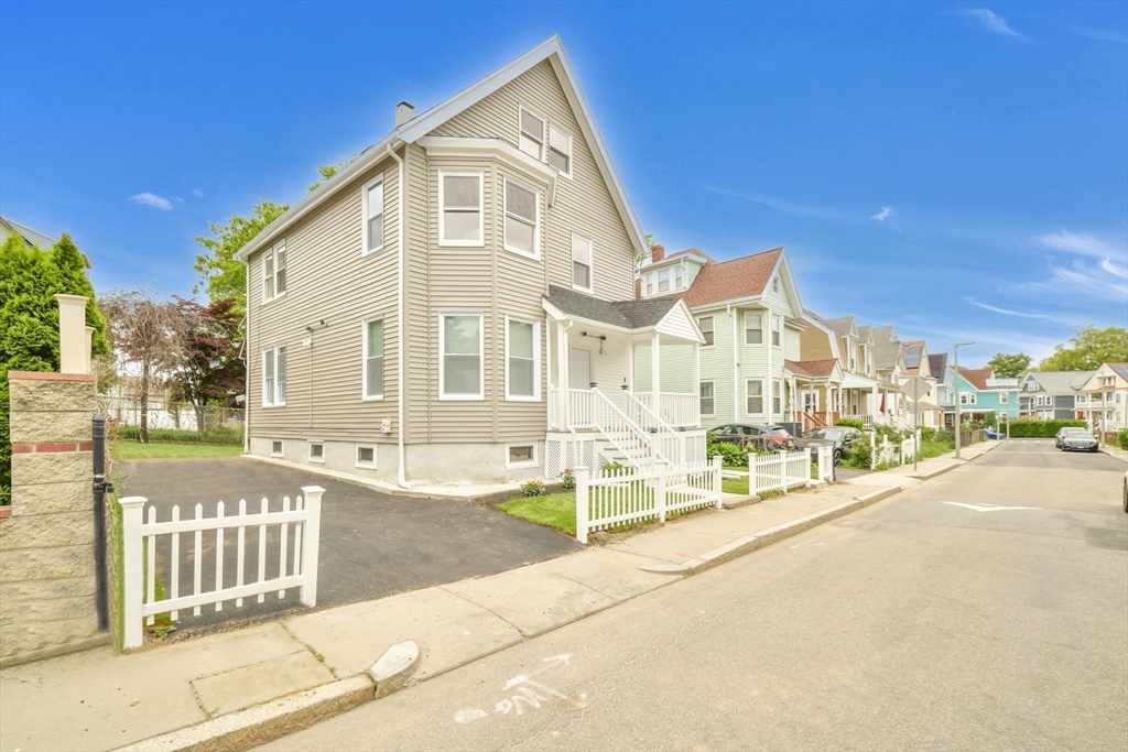 20 Shafter St