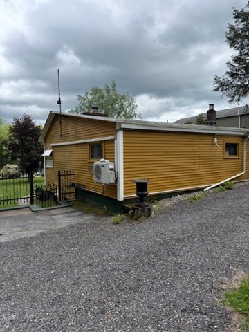 45 Spring St