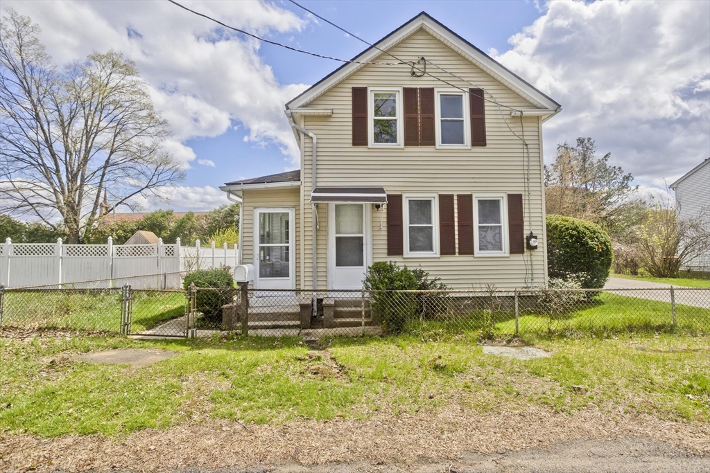 Photo of 19 Church St, Agawam, MA