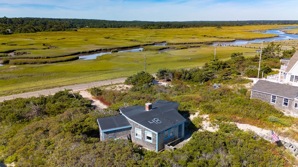 48 Salt Marsh Rd