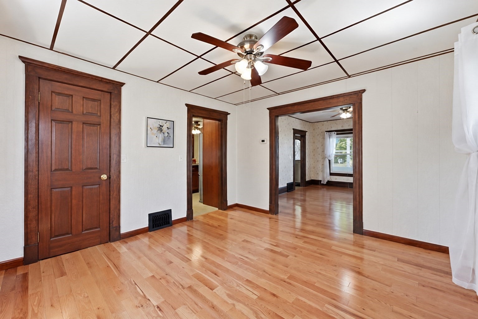 57 Maple St, West Springfield, MA, 57 Maple St, West Springfield, MA Photo #9