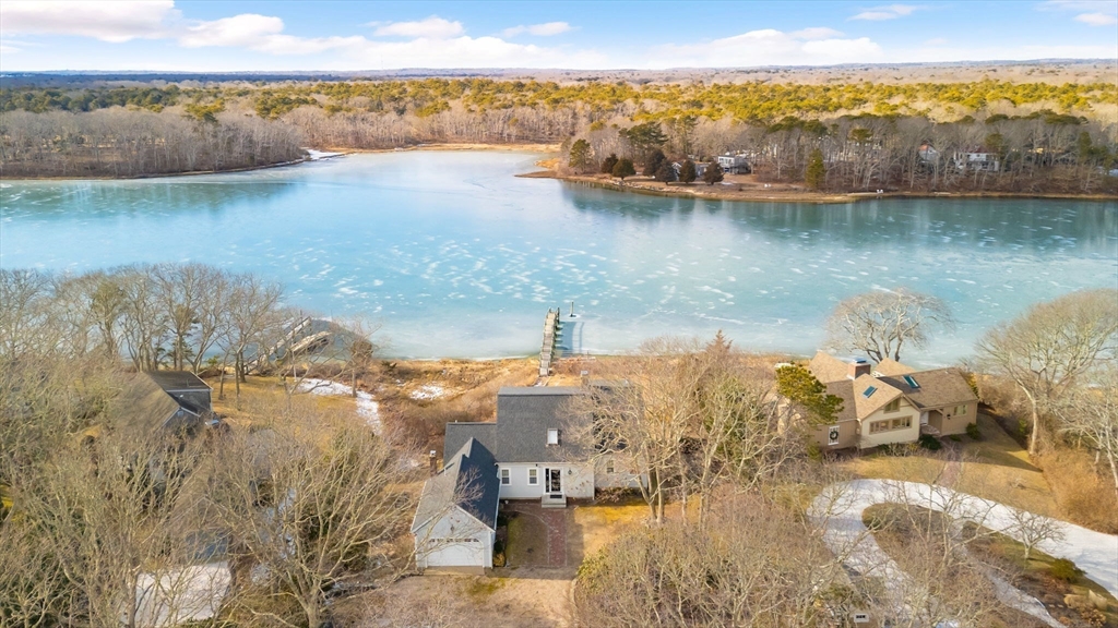 23 N Bournes Pond Rd