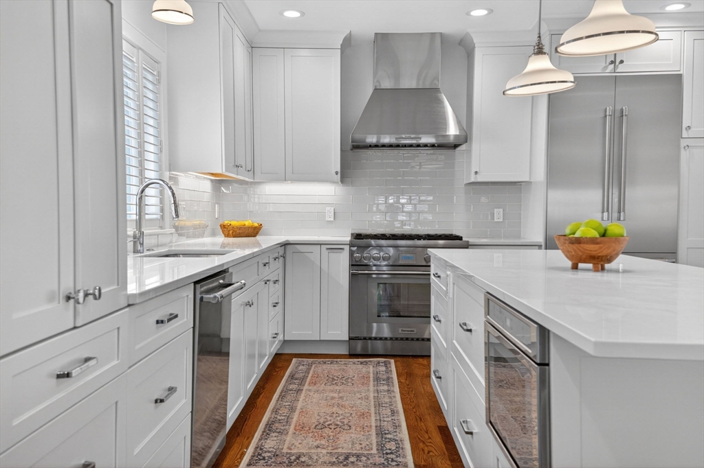 11 Haynes Rd, Newton, MA Photo #6