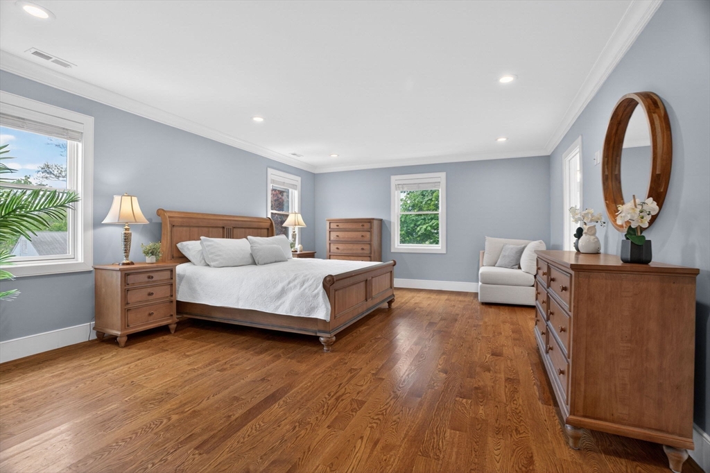 11 Haynes Rd, Newton, MA Photo #14