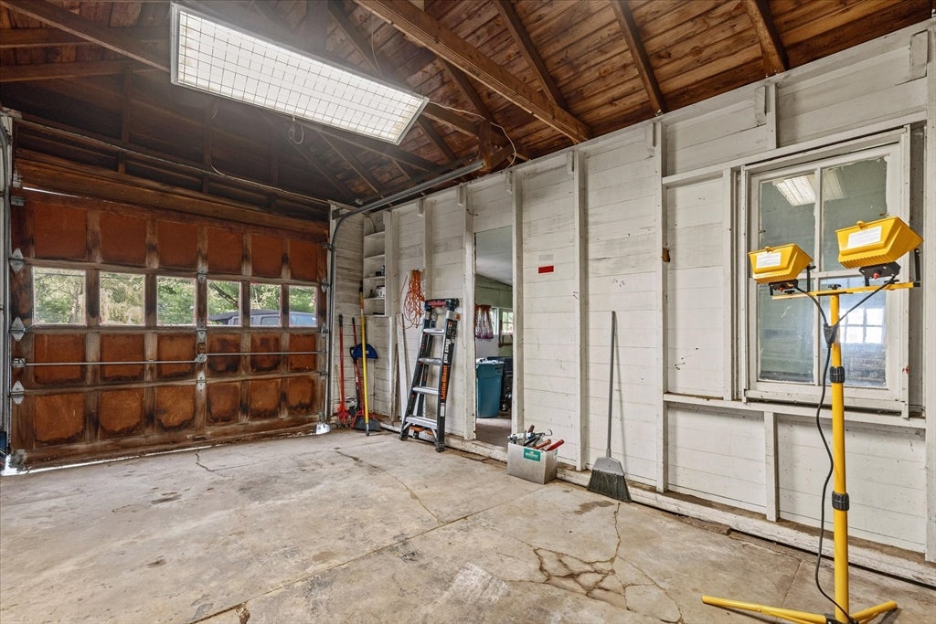 130 Summer St, North Brookfield, MA, 130 Summer St, North Brookfield, MA Photo #11