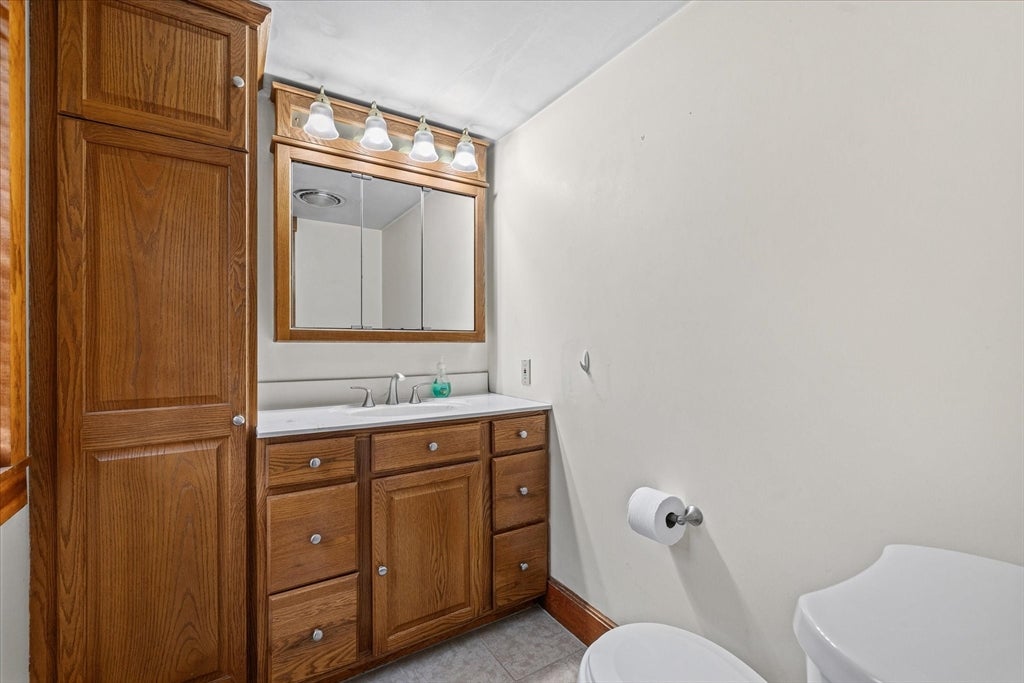 130 Summer St, North Brookfield, MA, 130 Summer St, North Brookfield, MA Photo #19