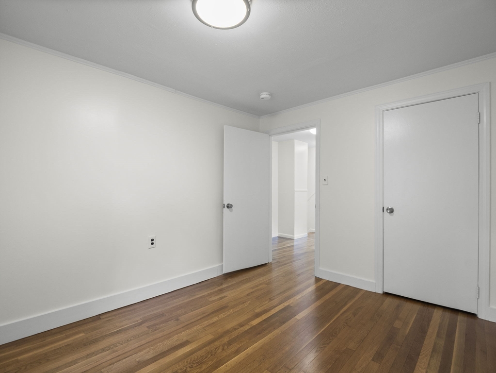 Swampscott, Massachusetts 01907, United States, 4 Bedrooms Bedrooms, ,2 BathroomsBathrooms,Residential,Active,182363