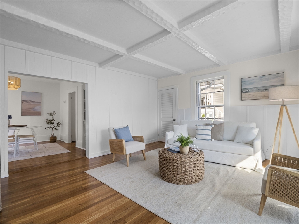 22 Jessie St