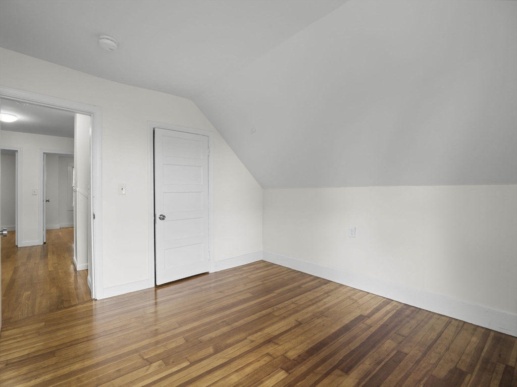 Swampscott, Massachusetts 01907, United States, 4 Bedrooms Bedrooms, ,2 BathroomsBathrooms,Residential,Active,182363