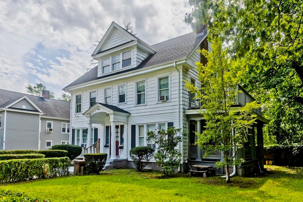104 Narragansett St, Springfield, MA, 104 Narragansett St, Springfield, MA Photo #2