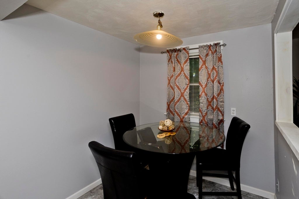 104 Narragansett St, Springfield, MA, 104 Narragansett St, Springfield, MA Photo #22