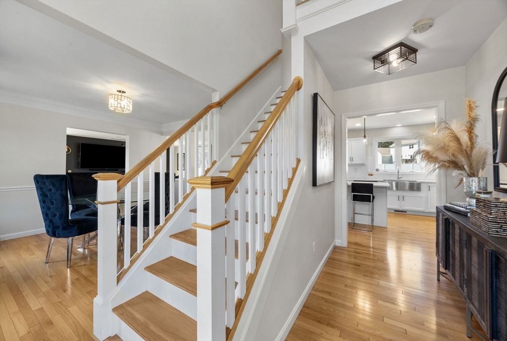 52 Oldfield Rd