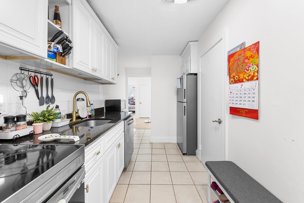 56 Park Vale Ave 4