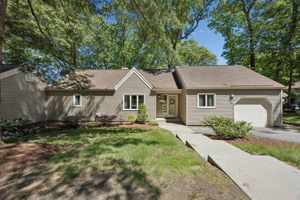 Photo of 12 Brandywyne #12, Wayland, MA 01778 (MLS # 73529244)