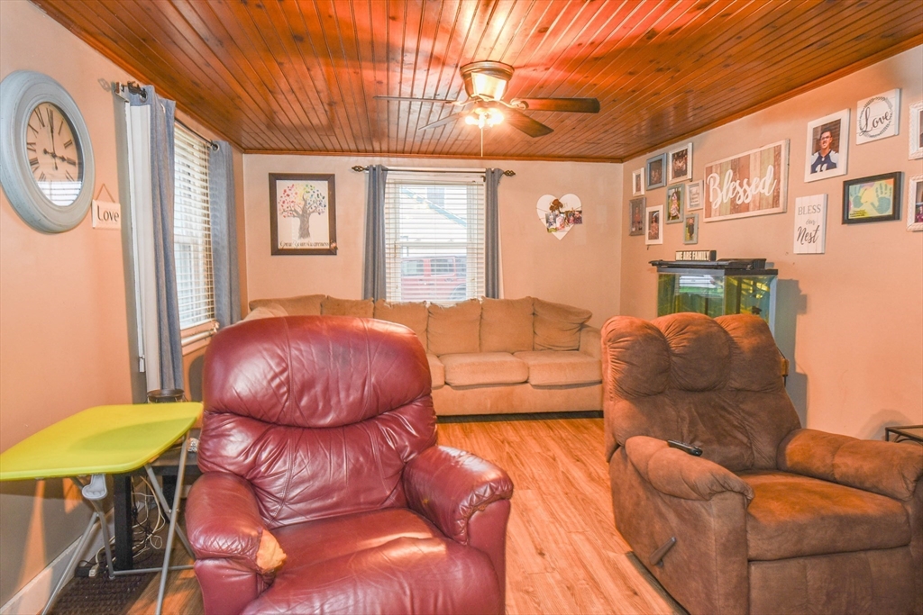 389 Sconticut Neck Road