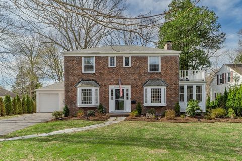 109 Hillcrest Ave Longmeadow MA 01106