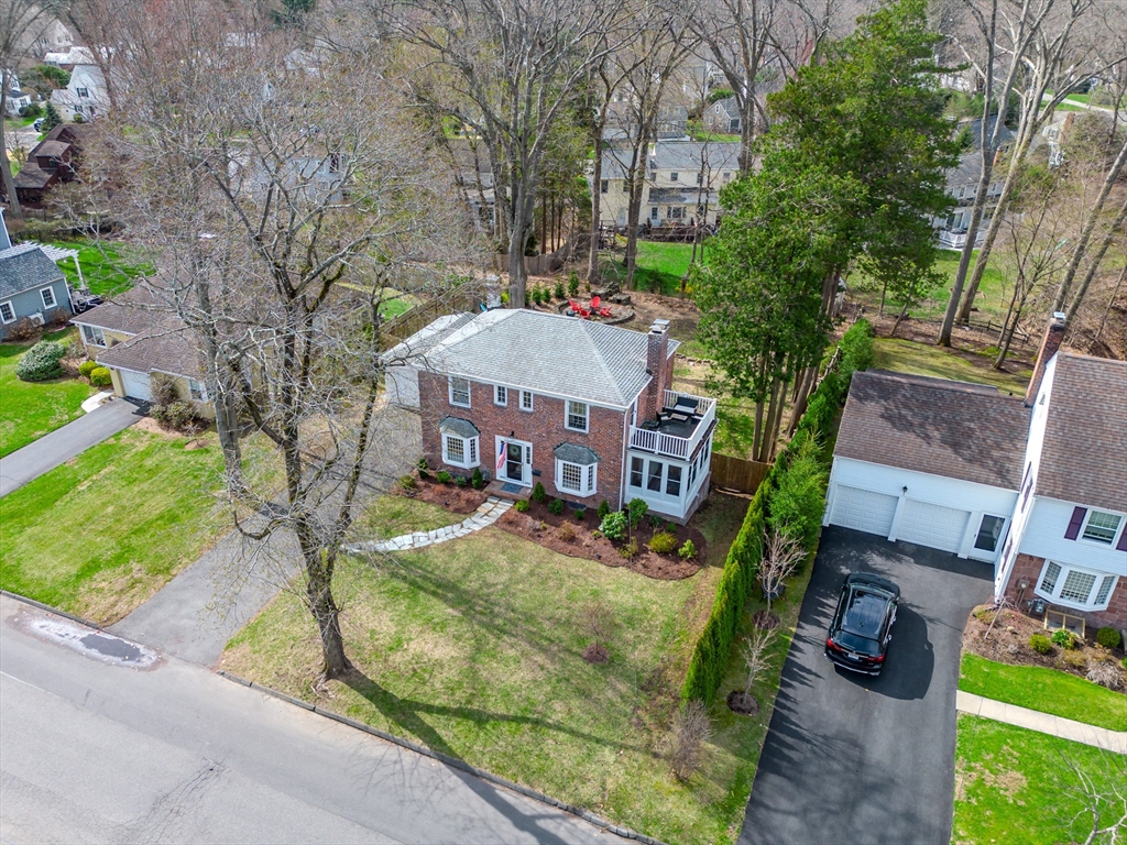 109 Hillcrest Ave