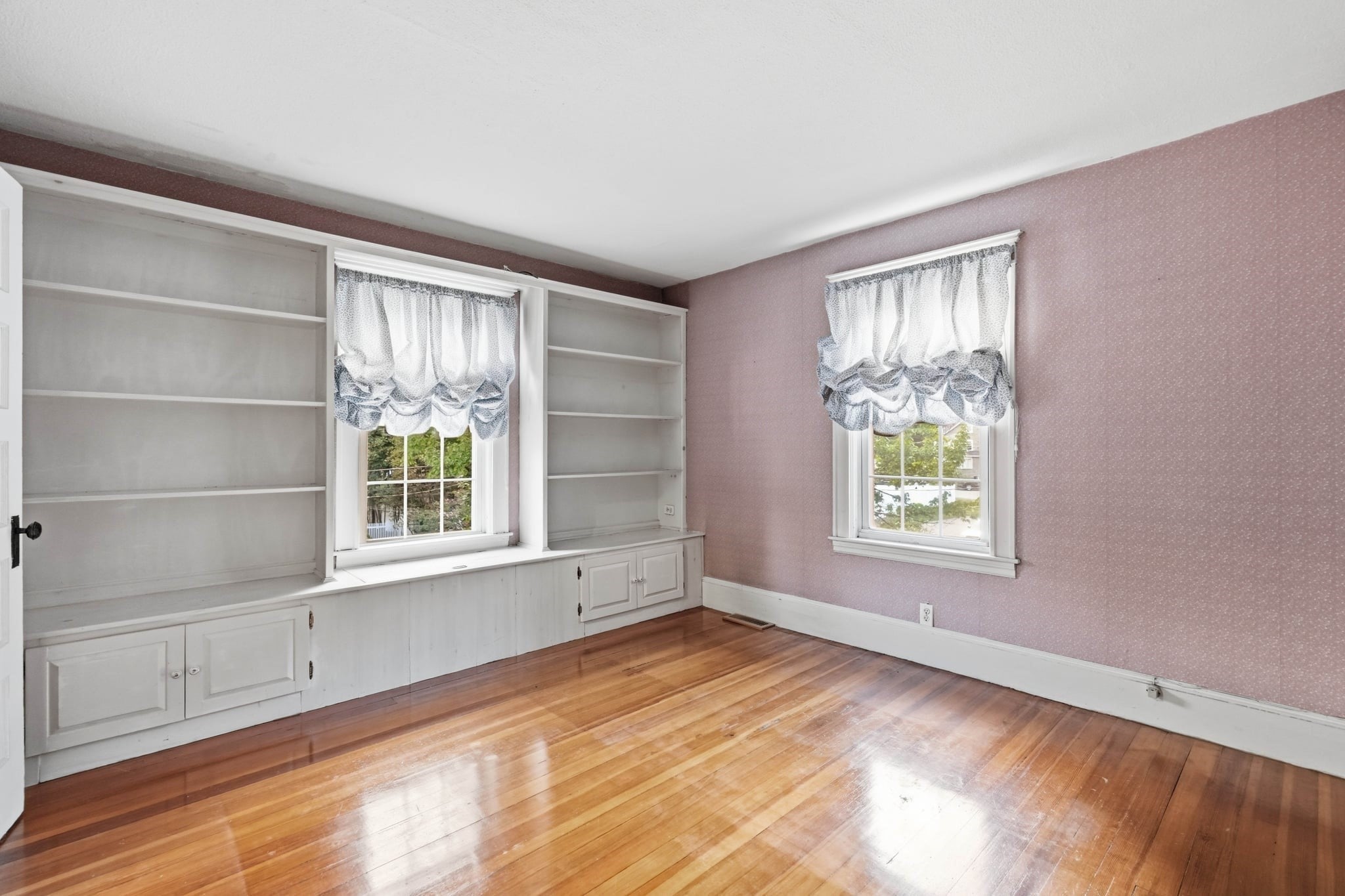 81 Ware St, Dedham, MA, 81 Ware St, Dedham, MA Photo #38