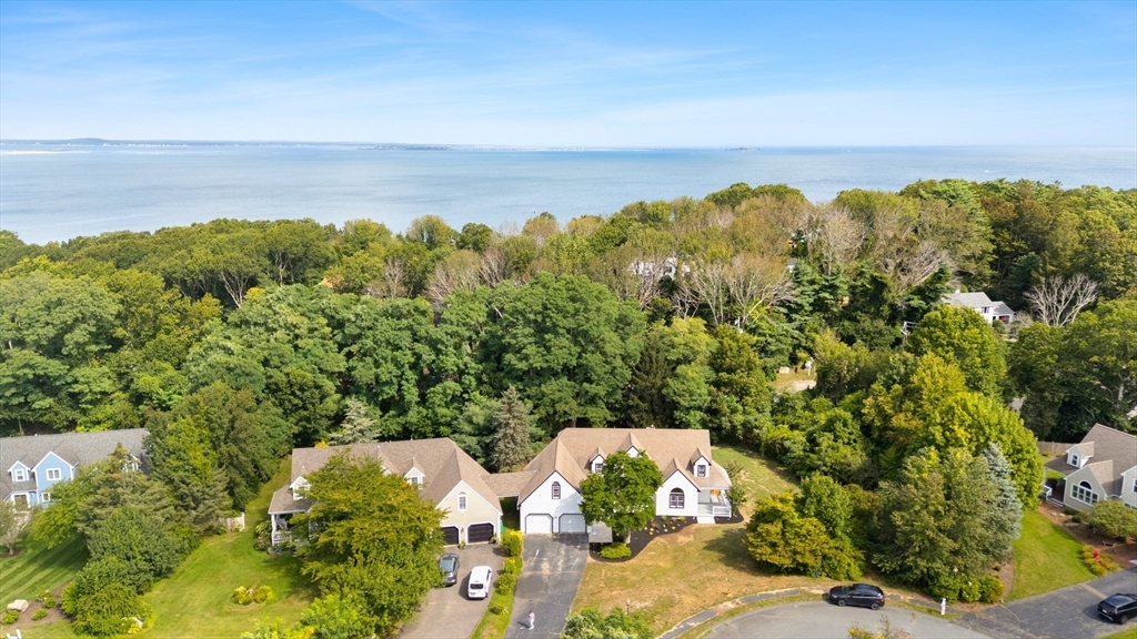 24 Country Club Dr 24