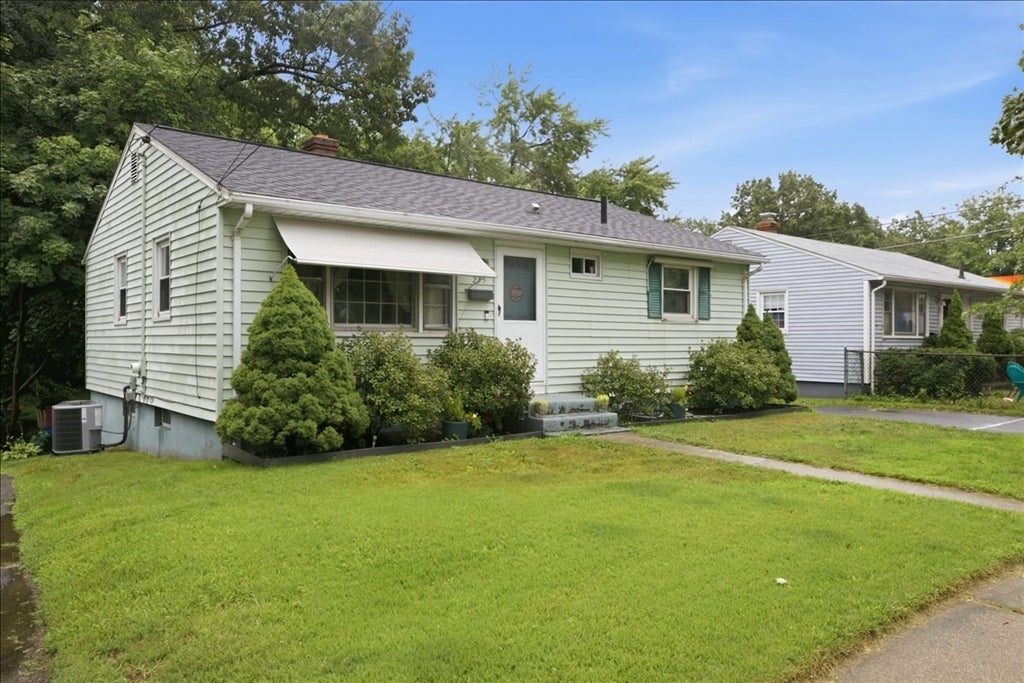 235 Pasco Rd, Springfield, MA, 235 Pasco Rd, Springfield, MA Photo #2